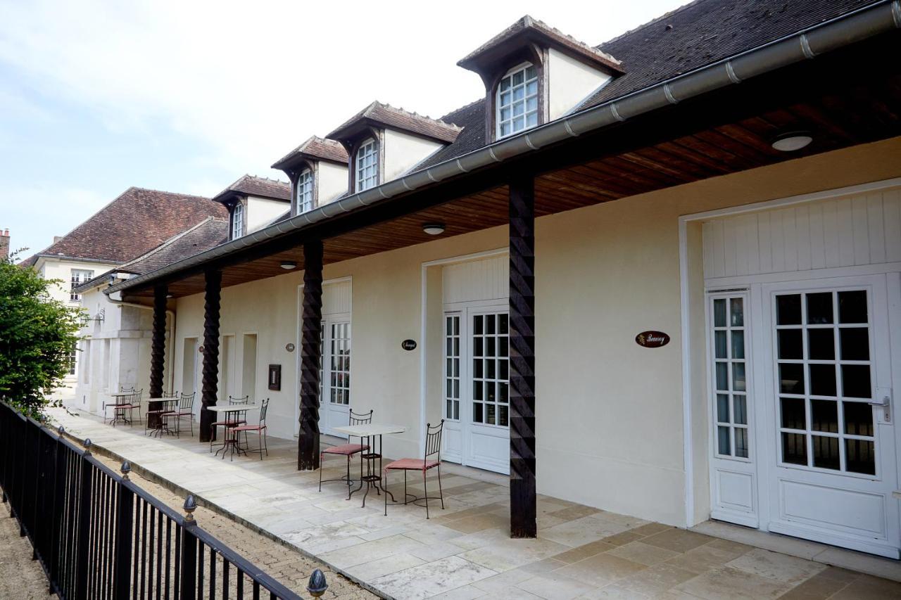 Résidence Hôtelière du domaine Chablis Exterior foto